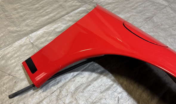 1997-2004 Porsche 986 Boxster / 99-01 996 911 Passenger Fender / Guards Red  BX070