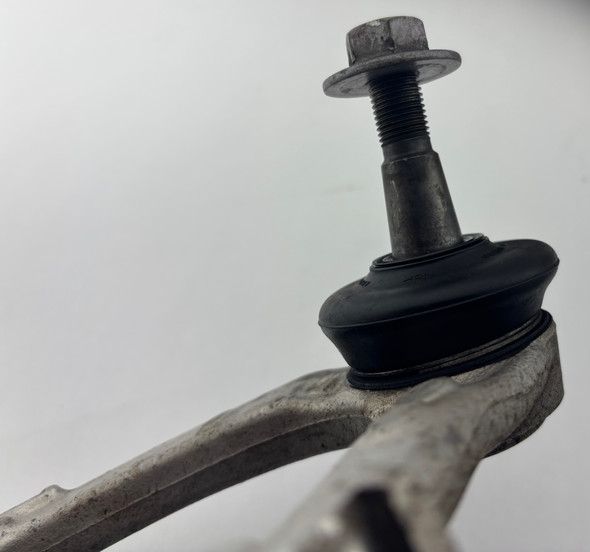 2017-2020 Fiat 124 Spider Front Control Arm Set / 61K FD029