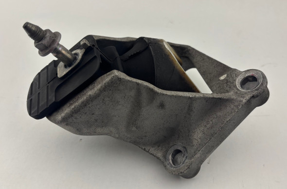 2017-2020 Fiat 124 Spider 1.4l Engine Motor Mount Support Bushings / Pair / OEM / FD029