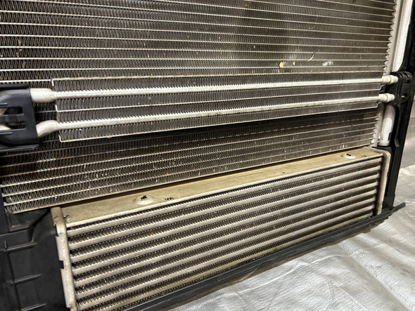 2008-2013 BMW 135i Front Core Support Assembly w/ Radiator / Fan / Automatic / B1013