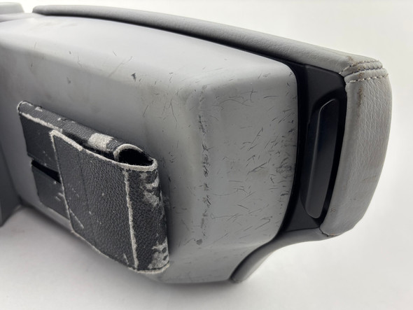 2008-2013 BMW 128i 135i Center Console Armrest Assembly w/ Storage / Gray Leather /   B1013