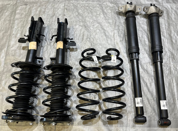 2022-2025 Ford Maverick 2.0l FWD Front & Rear Struts / Shocks / Set of 4 / OEM / 29K MV005