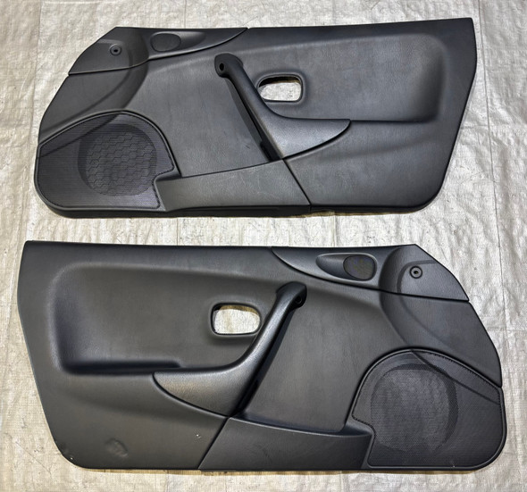 1999-2000 Mazda Miata Interior Door Panels / Pair / Black /   NB271