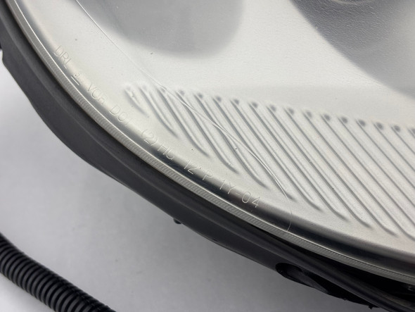 2005-2013 Chevrolet Corvette C6 Passenger Side Xenon HID Headlight  / Blade Silver Metallic  C6023