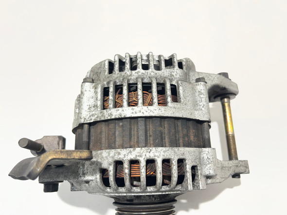 2001-2005 Mazda Miata OEM Alternator w/ Pulley  / 131K NB265