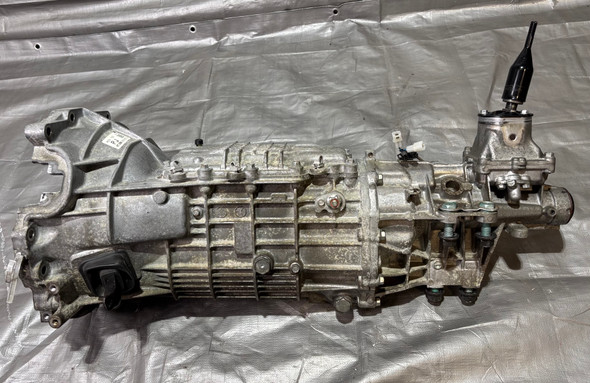 2006-2008 Mazda Mx5 Miata 6 Speed Manual Transmission *DAMAGED* / 28K NC107