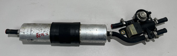 1996-2002 BMW Z3 Fuel Pressure Regulator Control Valve / Filter / 101K Z3038