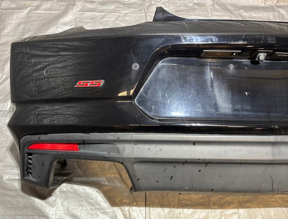 2020-2024 Chevrolet Camaro SS Rear Bumper Cover w/ Valance *Cosmetic Damage* /   CM003