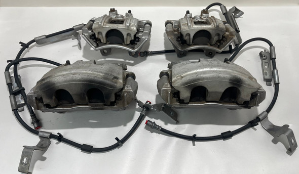 2018-2024 Jeep Wrangler JL Sport OEM Brake Calipers / Set of 4  / 88K JL012