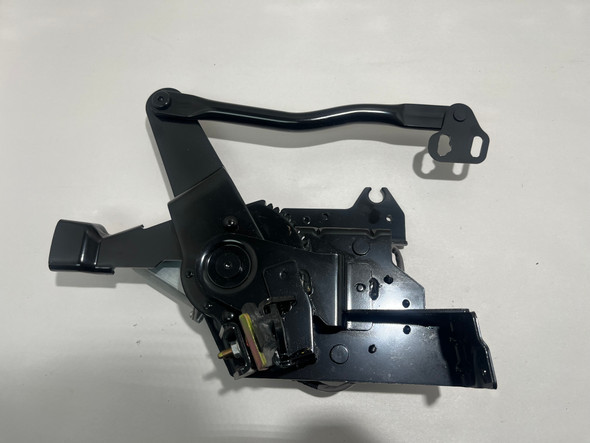 2004-2008 Nissan 350Z Convertible Top Tonneau Panel Motors / Hinges / Pair /   5z030