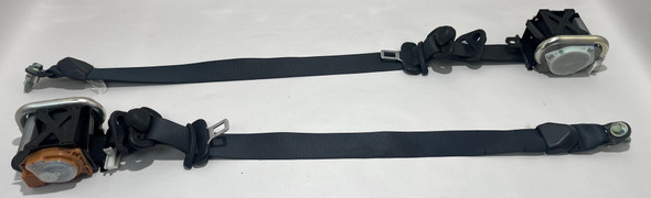 2004-2006 Nissan 350Z Convertible OEM Seat Belts / Pair /   5z030