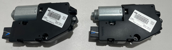 2024-2025 Ford Mustang GT S650 Convertible Top Lift Motors / Pair / PR3BL533A24AC /   FM202