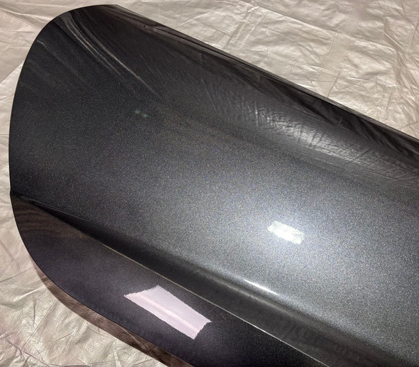 2015-2019 Chevrolet C7 Corvette Passenger Door Assembly / Watkins Glen Gray Metallic  C7008