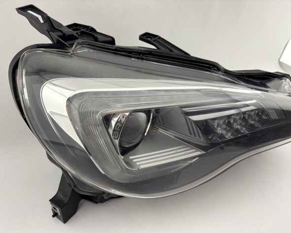 2017-2020 Subaru BRZ Passenger Side OEM LED Headlight /   FB053