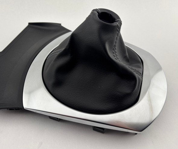 2016-2024 Mazda Mx5 Miata Manual Shift Boot w/ Surround Trim - White Stitch /   ND051