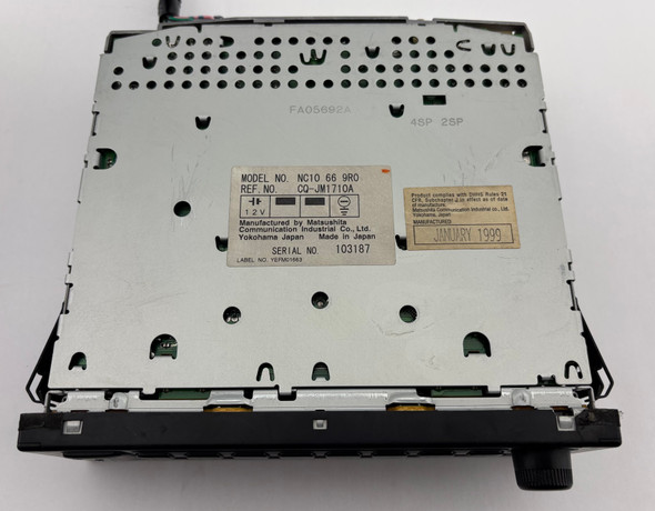 1999-2000 Mazda Miata Bose Radio Unit w/ Cassette  /   NB272