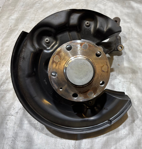 2012-2019 Volkswagen Beetle Driver Rear Trailing Arm Assembly w/ Control Arms / 87K VB013