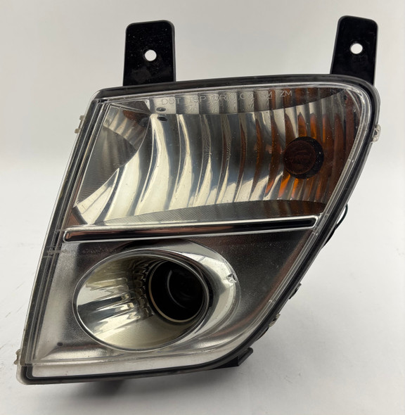 2007-2010 Saturn Sky 2.4l Driver Fog Light w/ Trim Grille  /   PS075