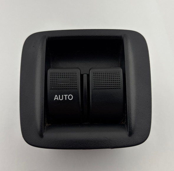 2001-2005 Mazda Miata Window Switch / Black *Damaged Tabs* /   NB263
