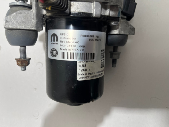 2018-2023 Jeep Wrangler JL / Gladiator JT 3.6l Vacuum Air Pump / 68328871AB / 61K JT004