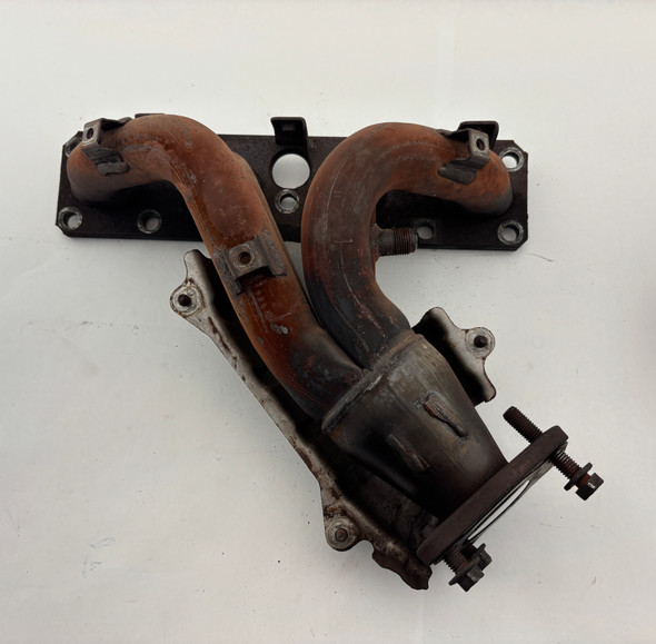 1994-1997 Mazda Miata OEM Exhaust Manifold w/ Heat Shield / 93K NA113