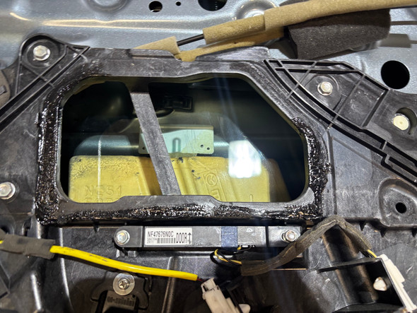 2006-2015 Mazda Mx5 Miata Driver Door Assembly w/ Window  / Dolphin Gray Mica  NC109