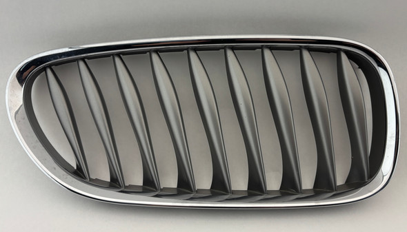 2003-2008 E85 E86 BMW Z4 Front Bumper Kidney Grilles / Pair /   Z4063