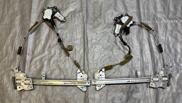 1999-2005 Mazda Miata Driver & Passenger Side Power Window Regulators / Pair /   NB275