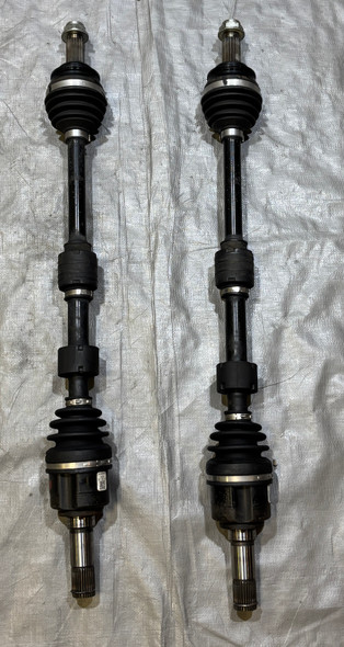2017-2020 Fiat 124 Spider CV Axles Shafts / Pair / Automatic  /  FD031