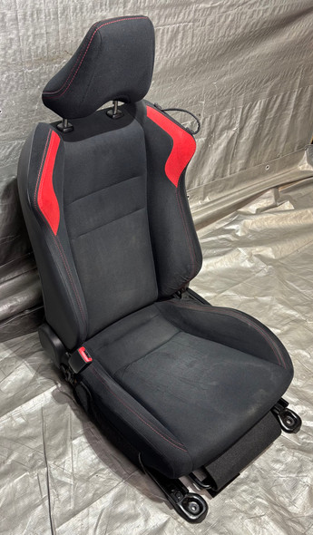 2013-2016 Scion FRS / Subaru BRZ Driver Side Front Seat / Black Cloth w/ Red Insert /   FB052