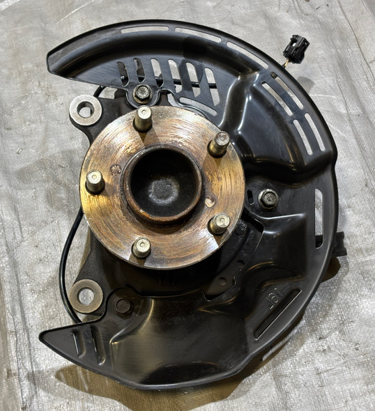 2013-2020 Scion FRS / Subaru BRZ / Toyota 86 Front Knuckles / Hubs / Driver & Passenger / 72K FB052