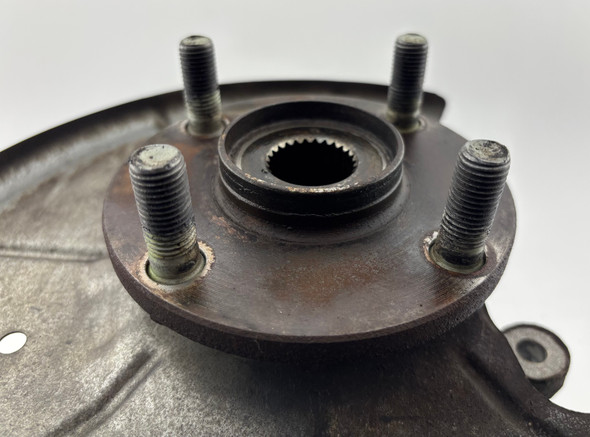 2003-2005 Mazda Miata Passenger Rear Spindle / Hub (ABS) /   NB274
