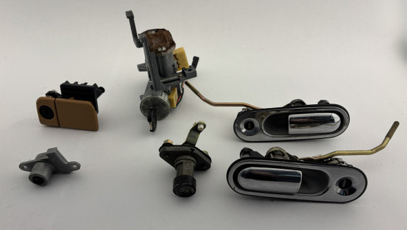 1990-1997 Mazda Miata Ignition Switch w/ Lock Set / Door Handles / Key / Manual /   NA115
