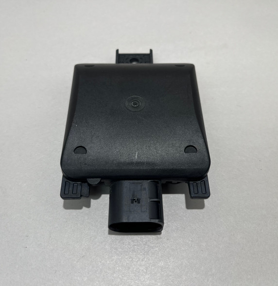 2022-2024 Volkswagen MK8 GTI Golf R Driver Side Blind Spot Radar Sensor /   M8R01