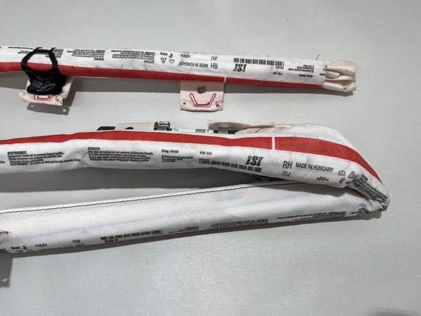 2022-2025 Volkswagen MK8 Golf R GTI Passenger Curtain Airbag /   M8R01