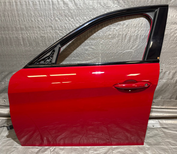 2017-2022 Alfa Romeo Giulia Driver Front Door Assembly / Alfa Rosso  AG006