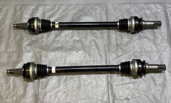 2017-2022 Alfa Romeo Giulia 2.0l OEM Rear Axles Half Shafts / Pair / 62K AG006