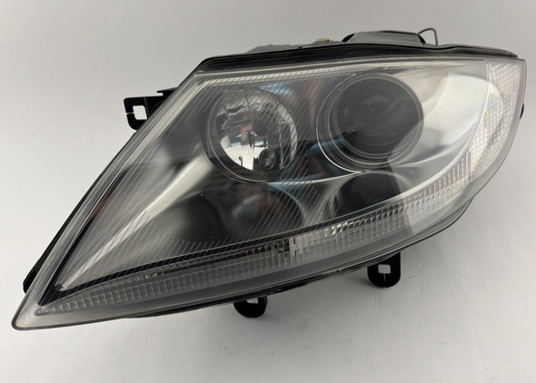 2003-2005 E85 E86 BMW Z4 Driver Side Headlight / Bi-Xenon / Clear /   Z4064