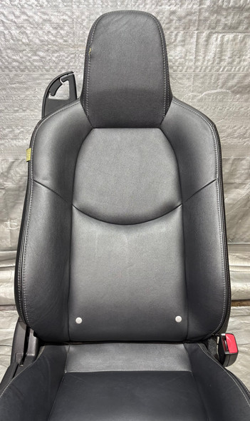 2009-2015 Mazda Mx5 Miata Passenger Side Black Leather Seat *Tear* /   NC111