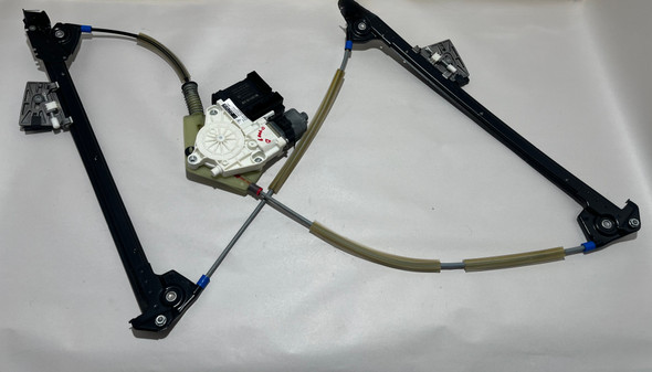 2006-2012 Porsche 997 911 Carrera Driver Window Regulator w/ Motor /   P7009