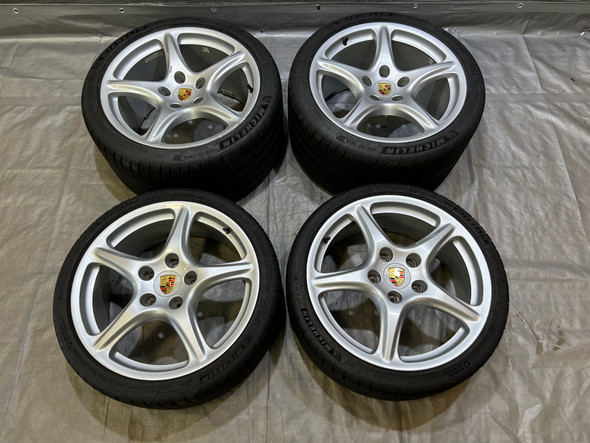 Used 2005-2012 Porsche 911 Parts | 997 Generation