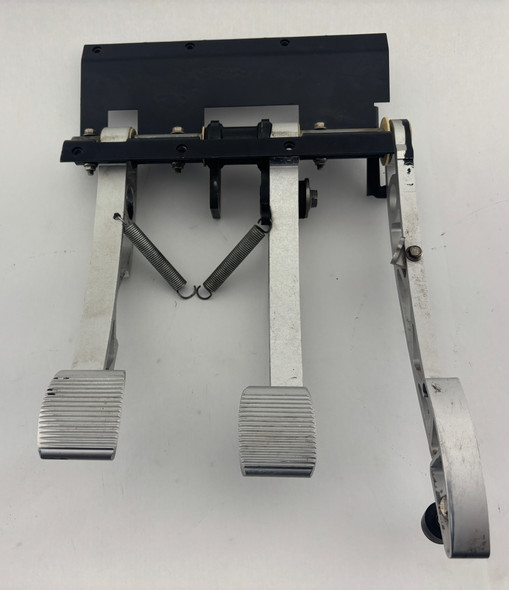 2005 Lotus Elise OEM Pedal Assembly (Cable Throttle) /   LEL03