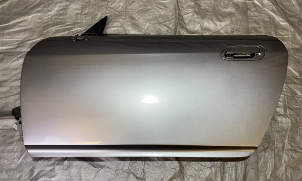 2000-2009 Honda S2000 Driver Side Door Assembly / Silver Stone Metallic  HS009