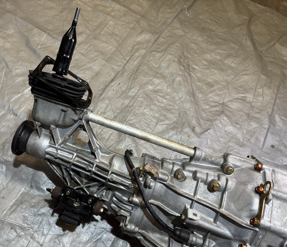 2000-2003 Honda S2000 AP1 6 Speed Manual Transmission / 144K HS009