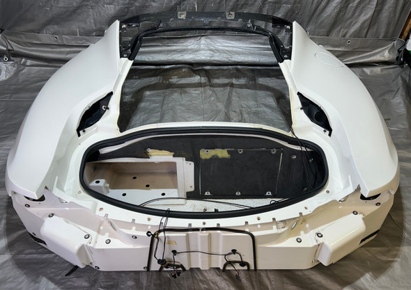 2010-2014 Lotus Evora OEM Rear Clamshell Body Panel Assembly / Aspen White LEV01