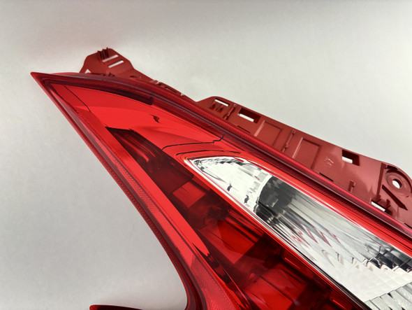 2009-2017 Nissan 370Z Driver Side LED Tail Light / OEM /   7Z024