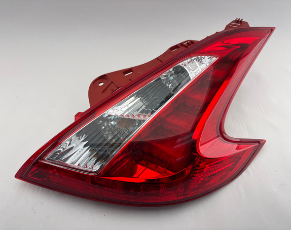 2009-2017 Nissan 370Z Passenger Side LED Tail Light / OEM /   7Z024