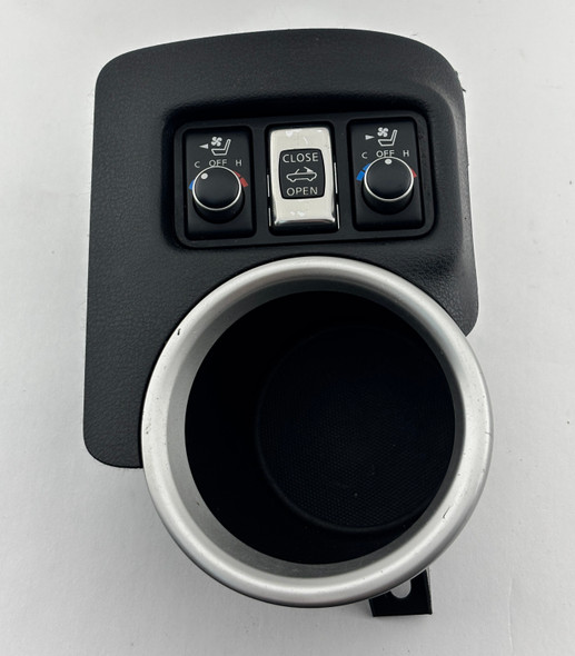 2010-2020 Nissan 370Z Convertible Top Control Switch / OEM /   7Z024
