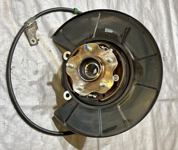2009-2020 Nissan 370Z Passenger Side Rear Knee Hub w/ Control Arms / 98K 7Z024