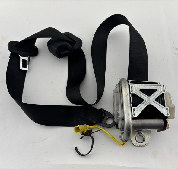 2011-2018 Jeep Wrangler JK Unlimited 4DR Passenger Front Seat Belt / SRS /   JK018